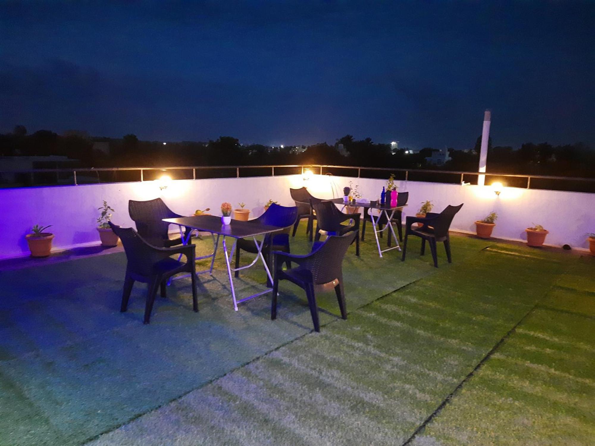 Отель Meadows Phase 1,Ozone Urbana Devanahalli Экстерьер фото